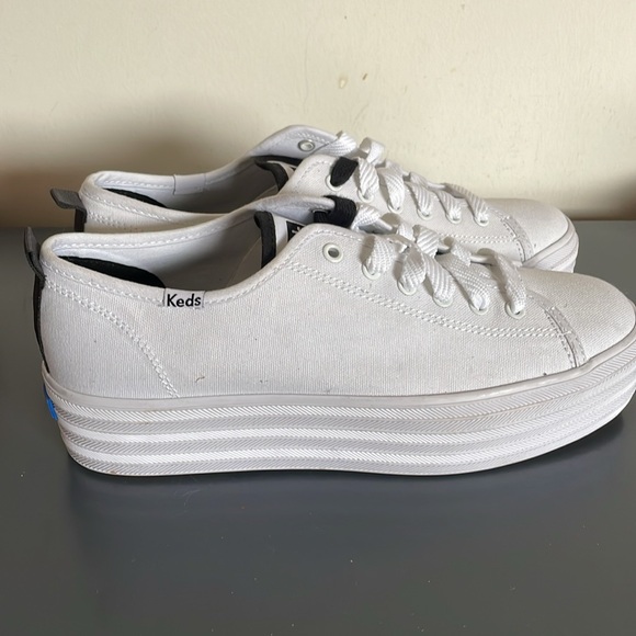 Keds Platform Runners NWOT - Picture 3 of 6